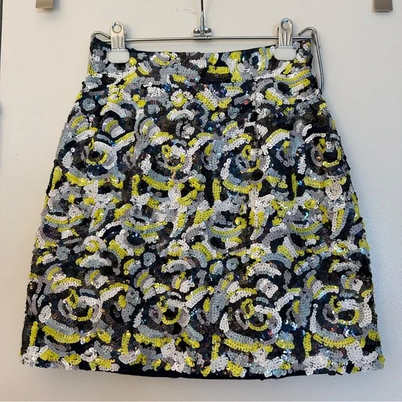 French Connection Sequin Embellished A-Line Mini Skirt in Multicolor (Size 4) - Picture 5 of 6